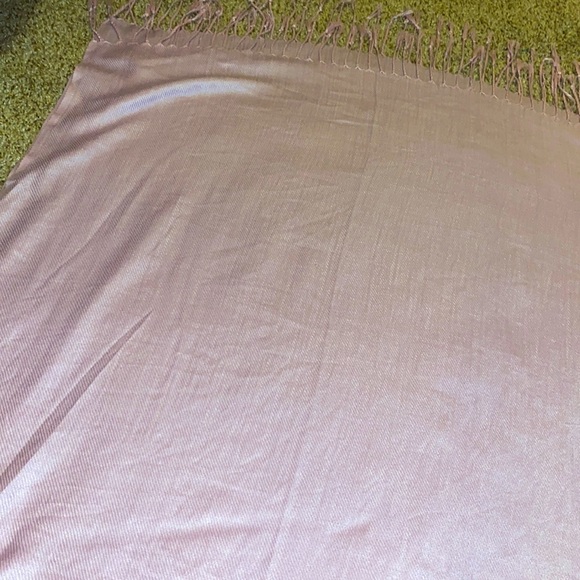 100% Pashmina Scarf NWOT - Picture 6 of 6